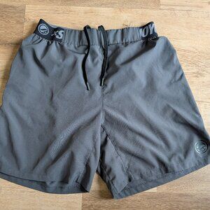 Shoyoroll • Flex Trainer shorts • Mens large